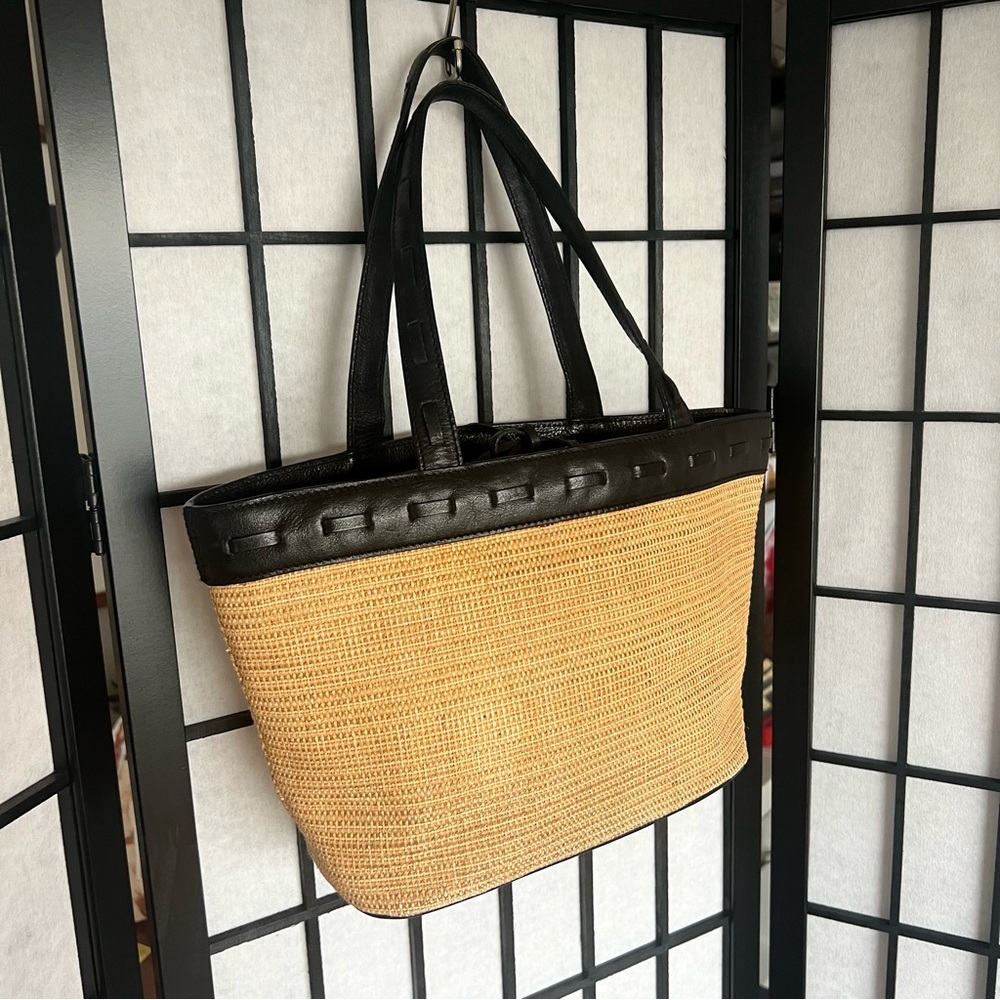 Cole Haan Straw and Black Leather Tote Basket Bag Bow Floral Interior Spring